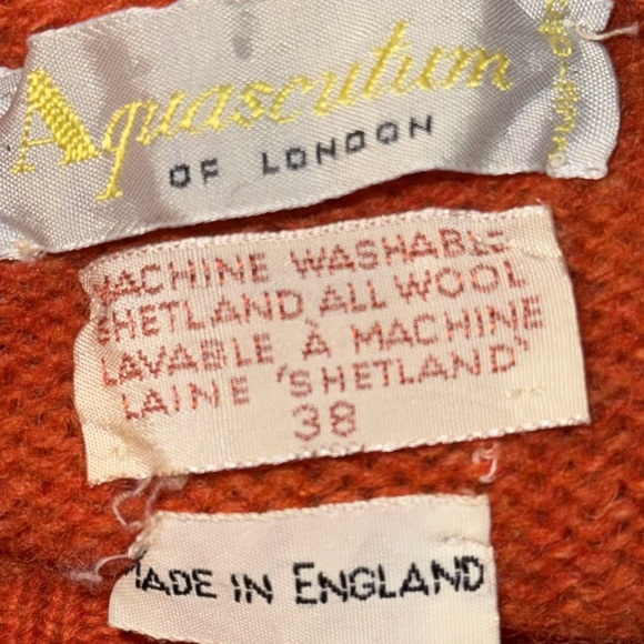 Aquascutum of London Vintage Orange Shetland Wool Crew Neck Sweater - Picture 6 of 7